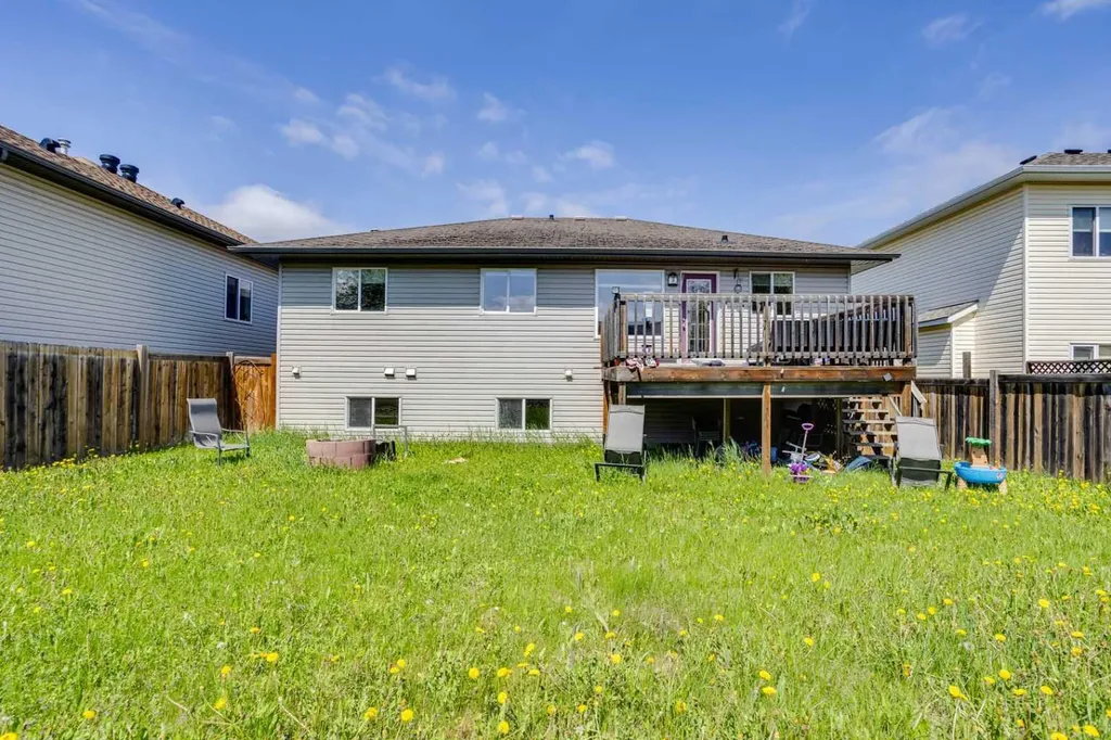 109 Lanauze Street Fort Mcmurray AB T9K 2S5