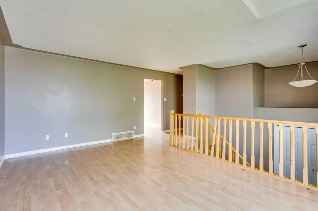 109 Lanauze Street Fort Mcmurray AB T9K 2S5