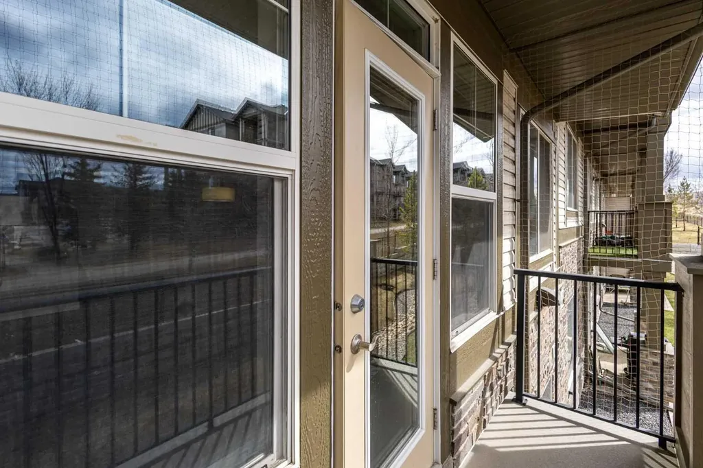 48 Panatella Road NW Calgary AB T3K 0V4
