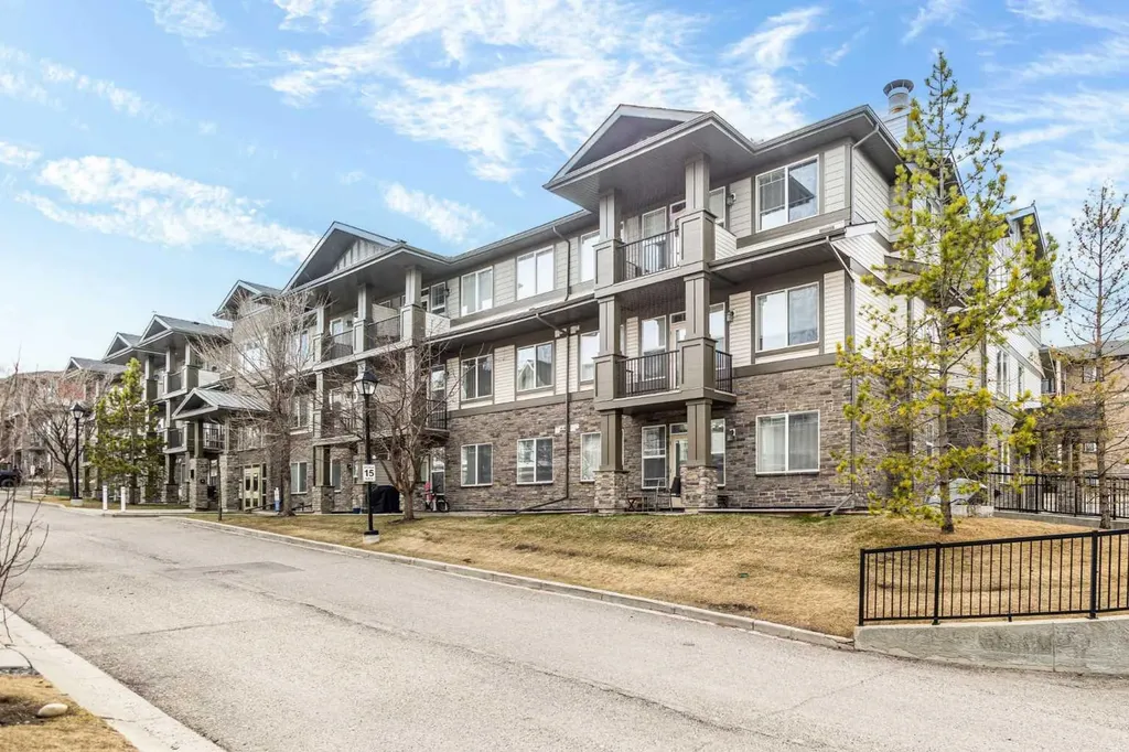 48 Panatella Road NW Calgary AB T3K 0V4