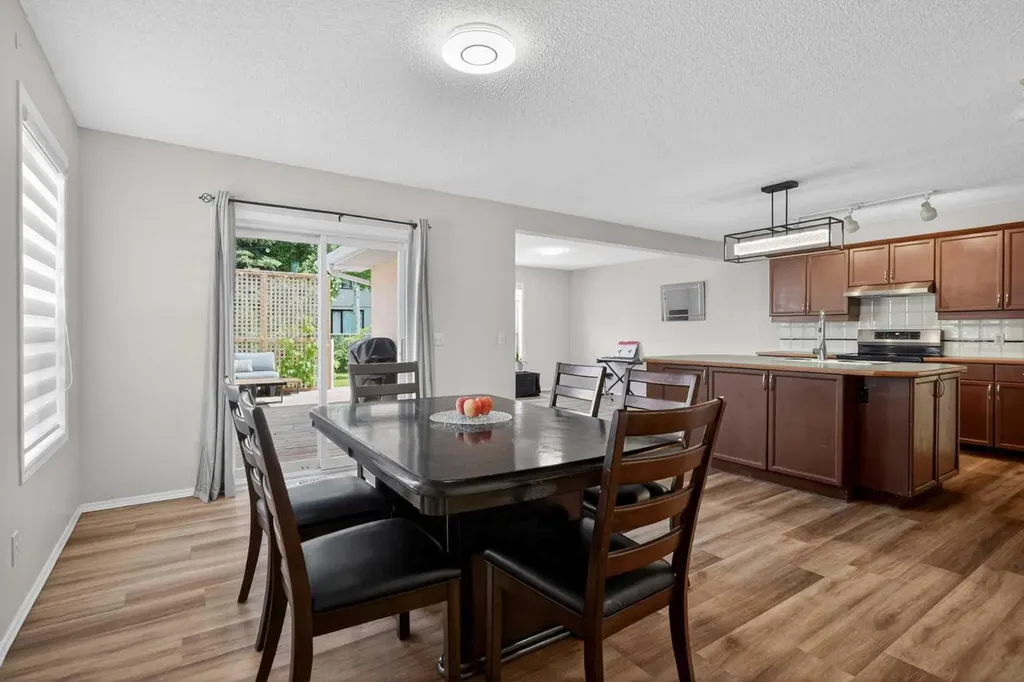 153 Mountain Park Drive SE Calgary AB T2Z 2J9