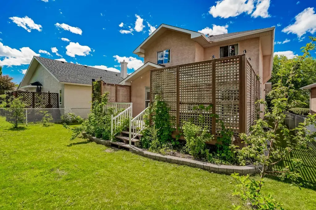 153 Mountain Park Drive SE Calgary AB T2Z 2J9