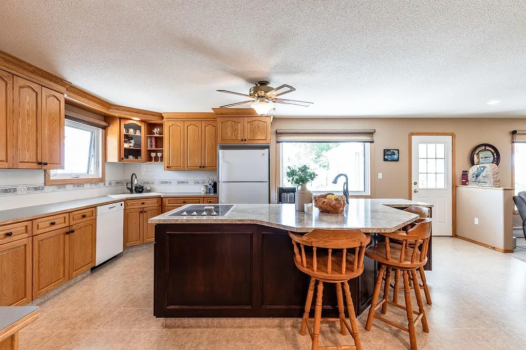 14017 Range Road 65 Rural Cypress County AB T0J 2P0