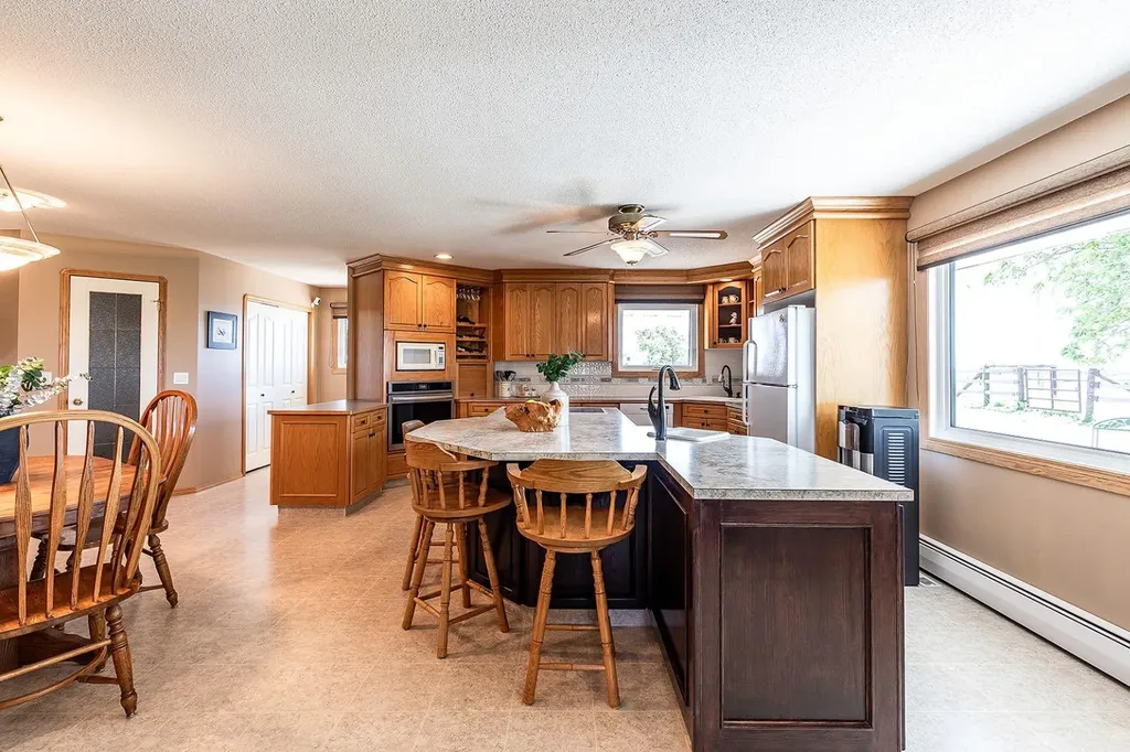 14017 Range Road 65 Rural Cypress County AB T0J 2P0
