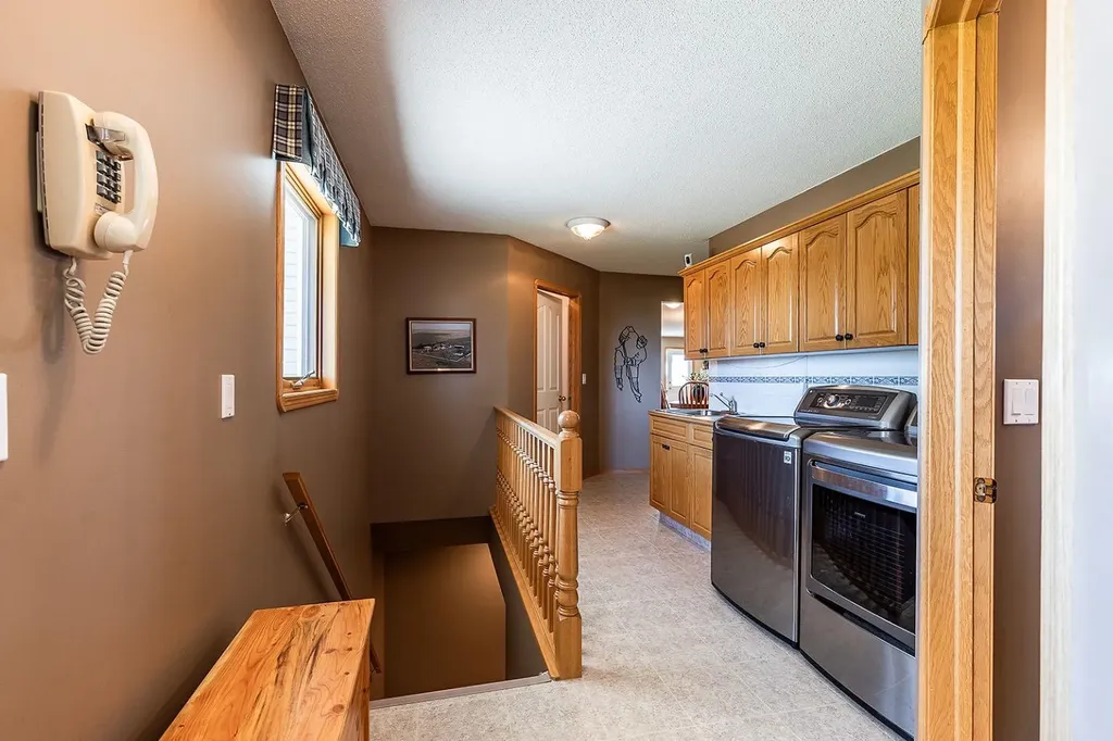 14017 Range Road 65 Rural Cypress County AB T0J 2P0