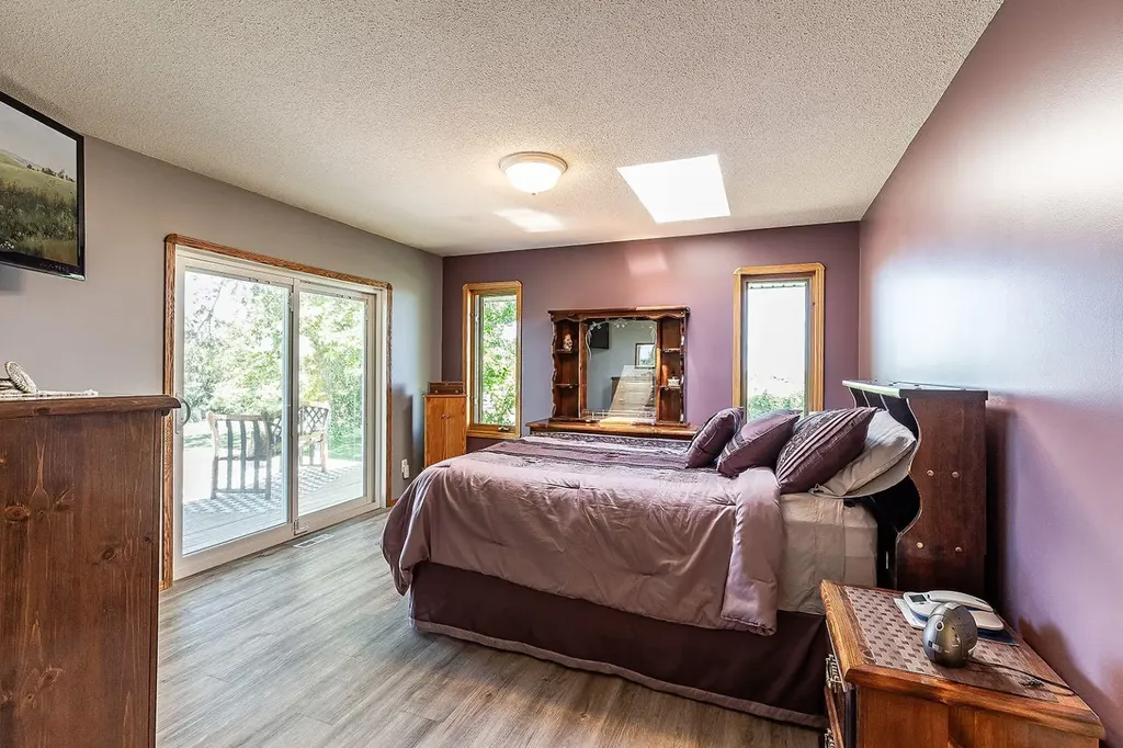 14017 Range Road 65 Rural Cypress County AB T0J 2P0
