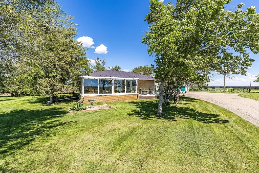14017 Range Road 65 Rural Cypress County AB T0J 2P0