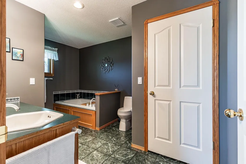 14017 Range Road 65 Rural Cypress County AB T0J 2P0