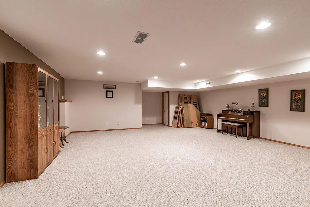 14017 Range Road 65 Rural Cypress County AB T0J 2P0