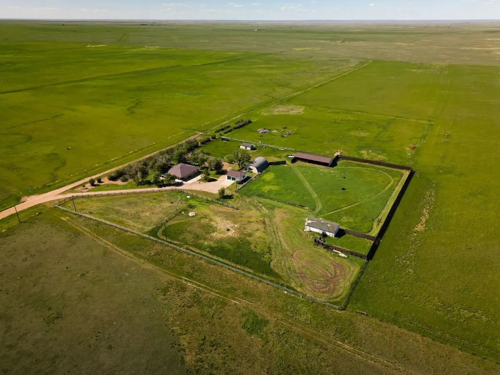 14017 Range Road 65 Rural Cypress County AB T0J 2P0