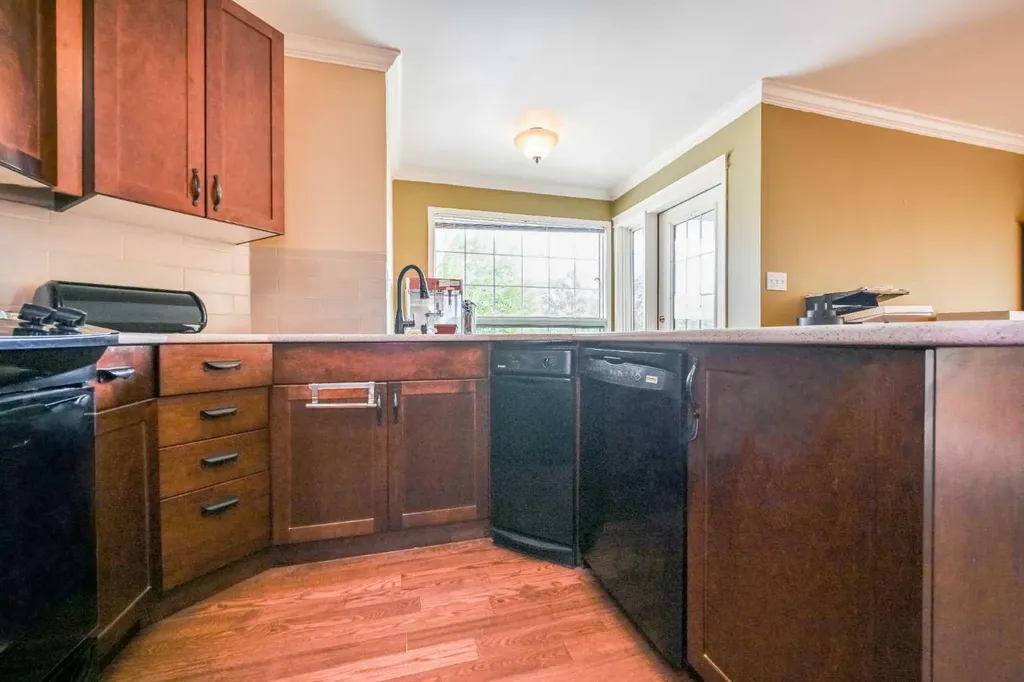 8113 103 Street Grande Prairie AB T8W 2A6