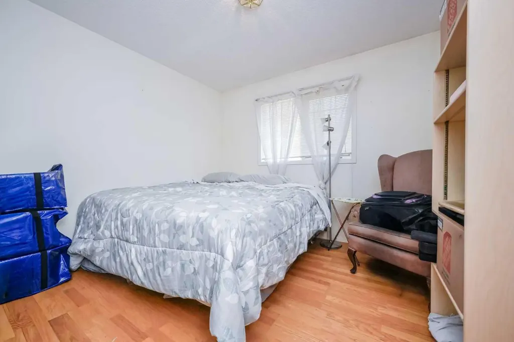 8113 103 Street Grande Prairie AB T8W 2A6