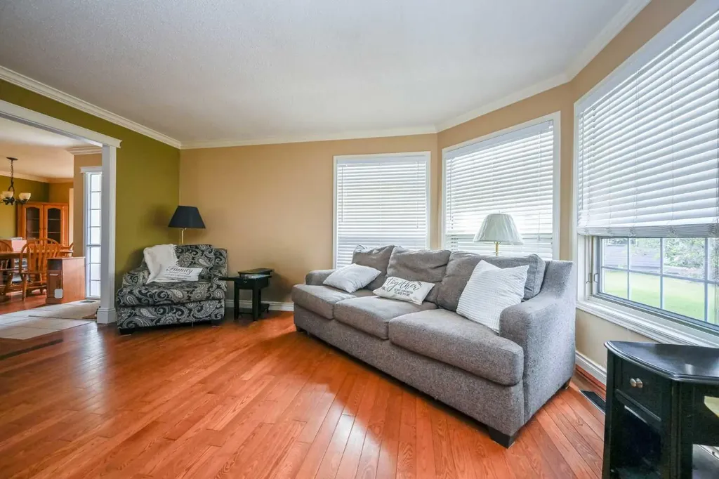 8113 103 Street Grande Prairie AB T8W 2A6