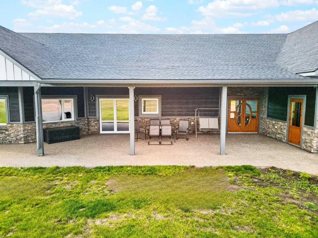 105559 Range Road 152a La Crete AB T0H2H0