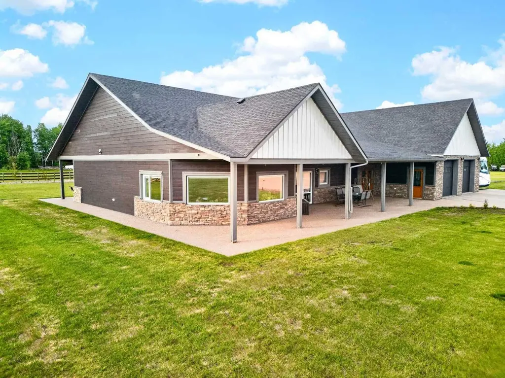 105559 Range Road 152a La Crete AB T0H2H0