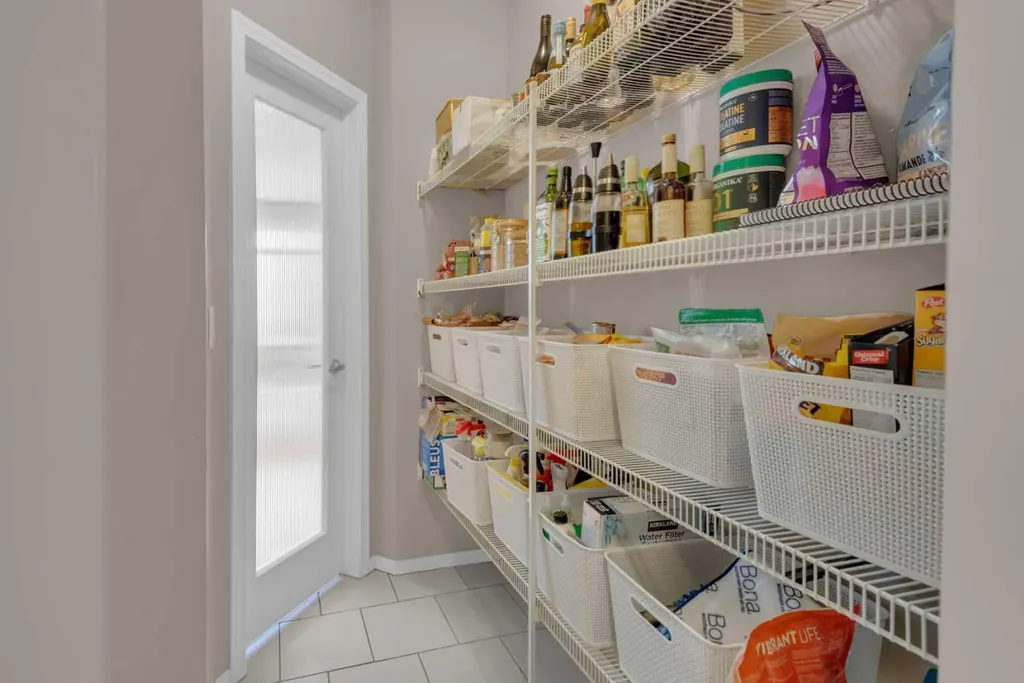 28 Cranarch Crescent SE Calgary AB T3M2J2