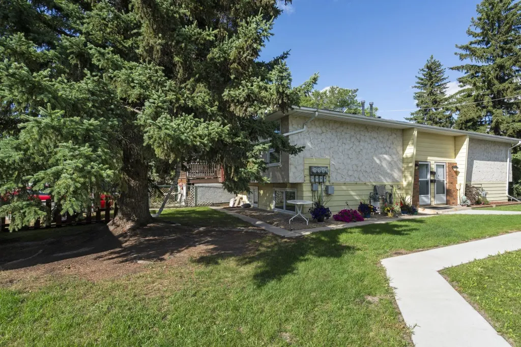 4118 60 Street Camrose AB T4V 3G7