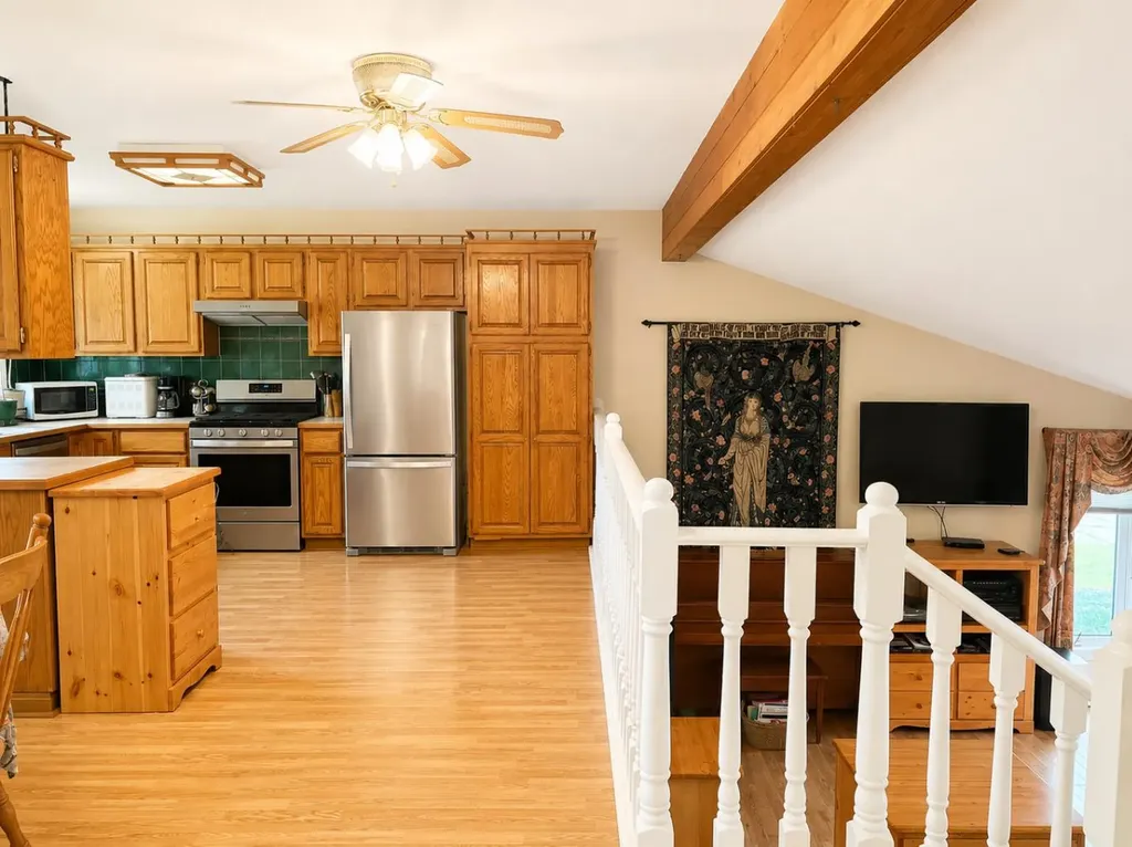 5756 55 Street Rocky Mountain House AB T4T1J7