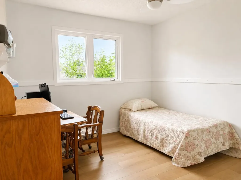 5756 55 Street Rocky Mountain House AB T4T1J7