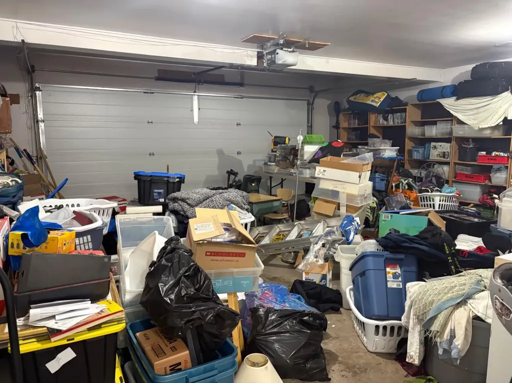 5756 55 Street Rocky Mountain House AB T4T1J7