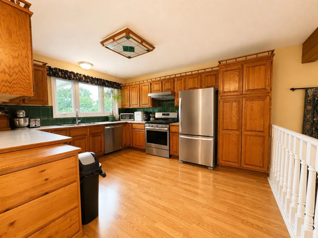 5756 55 Street Rocky Mountain House AB T4T1J7