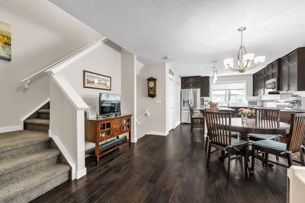 96 Legacy View SE Calgary AB T2X 2C3