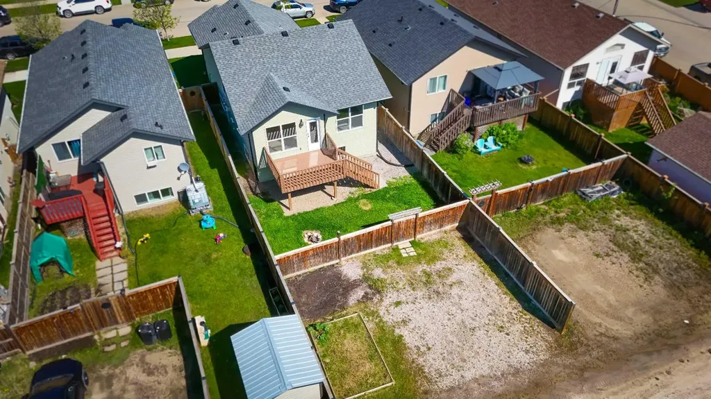 4431 54 Street Rocky Mountain House AB T4T 0B2