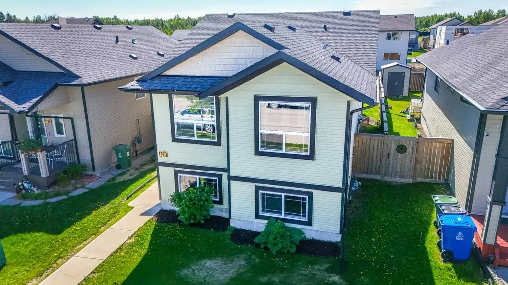 4431 54 Street Rocky Mountain House AB T4T 0B2