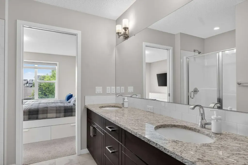 23 Masters Heights SE Calgary AB T3M 2M7