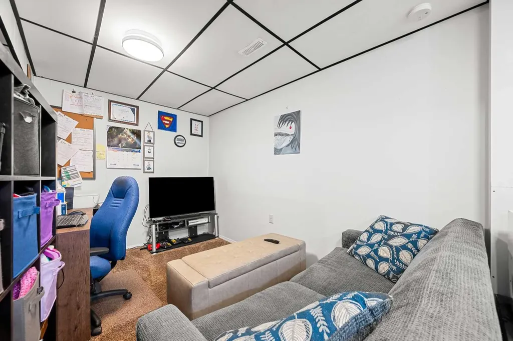 4703 29 Street Lloydminster SK S9V 1B1