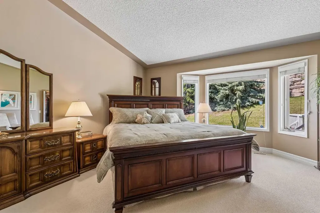 143 Sierra Morena Terrace SW Calgary AB T3H 3A2