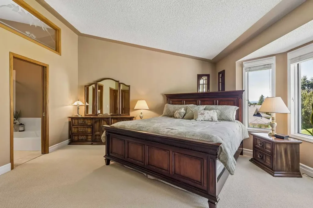 143 Sierra Morena Terrace SW Calgary AB T3H 3A2