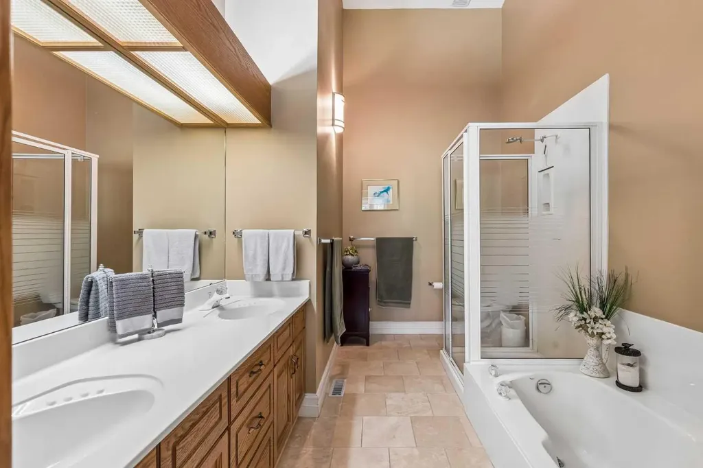 143 Sierra Morena Terrace SW Calgary AB T3H 3A2