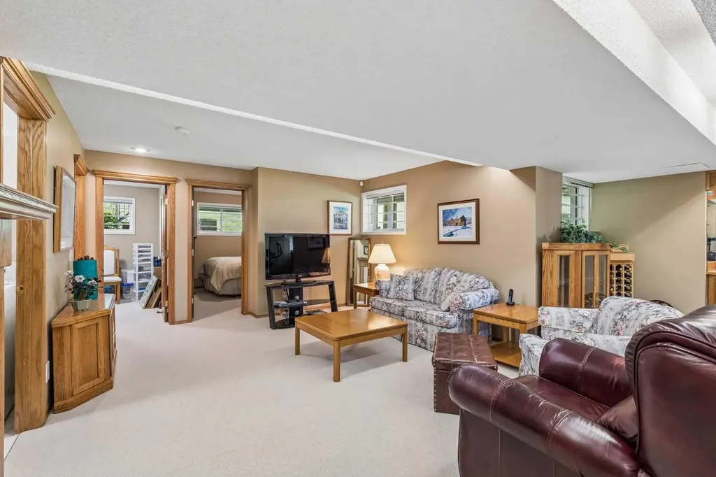 143 Sierra Morena Terrace SW Calgary AB T3H 3A2