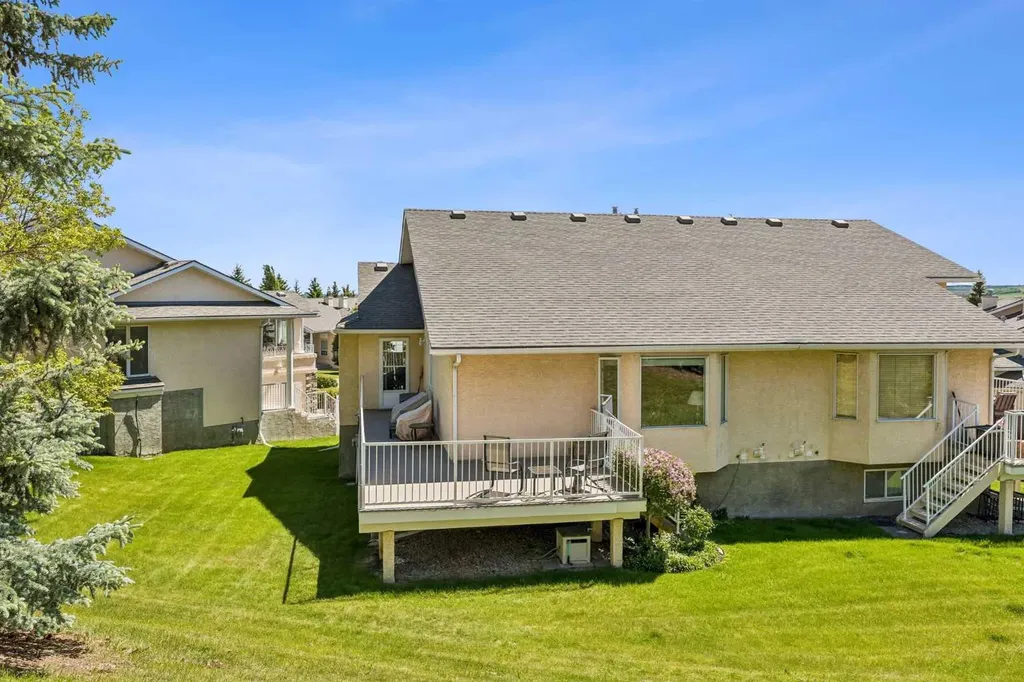 143 Sierra Morena Terrace SW Calgary AB T3H 3A2