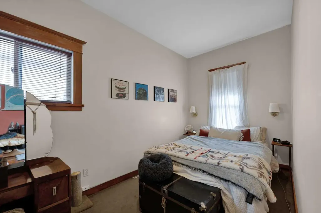 804 Mcdougall Road NE Calgary AB T2E 5A3