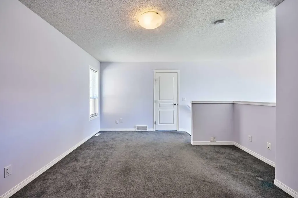 153 Royal Birch Bay NW Calgary AB T3G5X6
