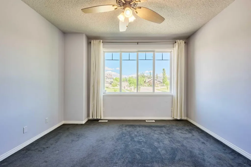 153 Royal Birch Bay NW Calgary AB T3G5X6