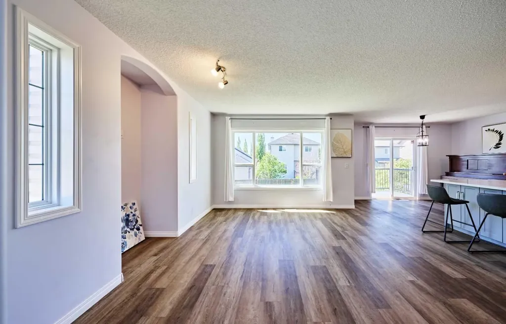 153 Royal Birch Bay NW Calgary AB T3G5X6