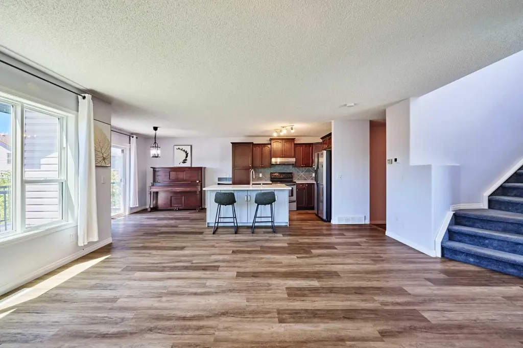 153 Royal Birch Bay NW Calgary AB T3G5X6