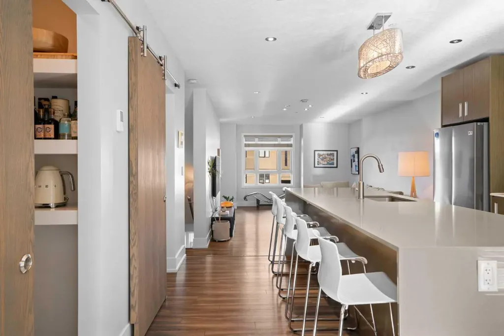 1511 23 Avenue SW Calgary AB T2T 0T8