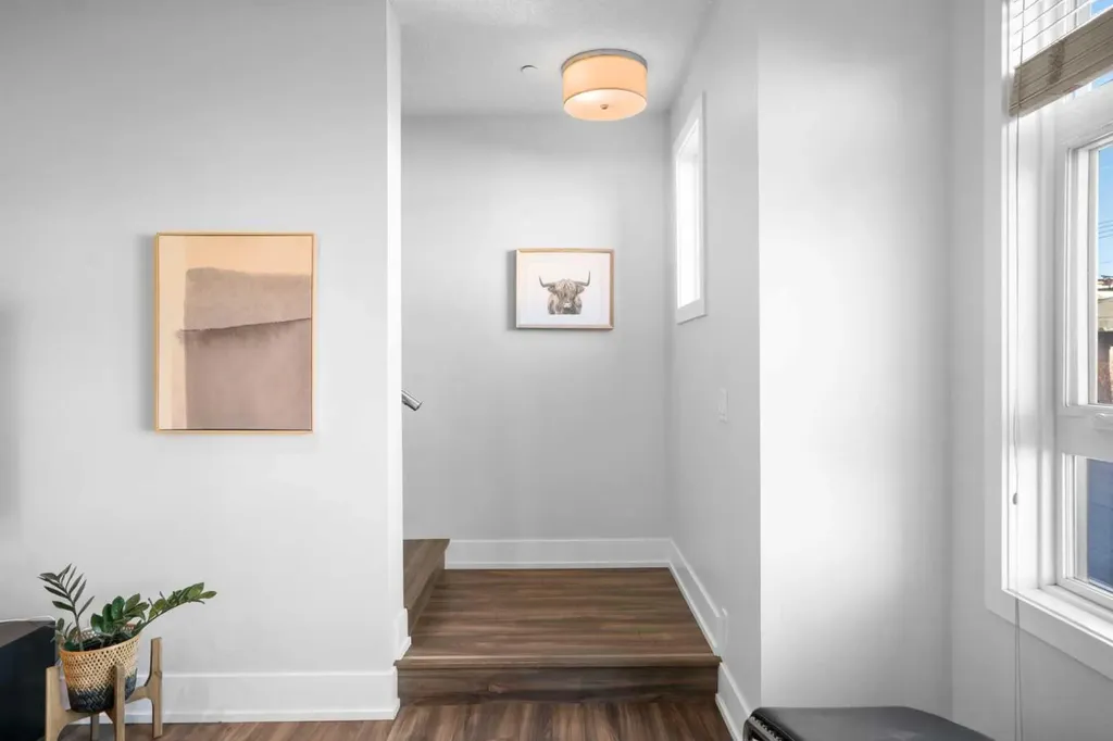 1511 23 Avenue SW Calgary AB T2T 0T8