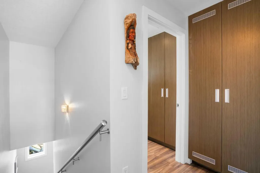 1511 23 Avenue SW Calgary AB T2T 0T8
