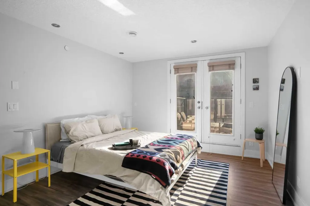 1511 23 Avenue SW Calgary AB T2T 0T8