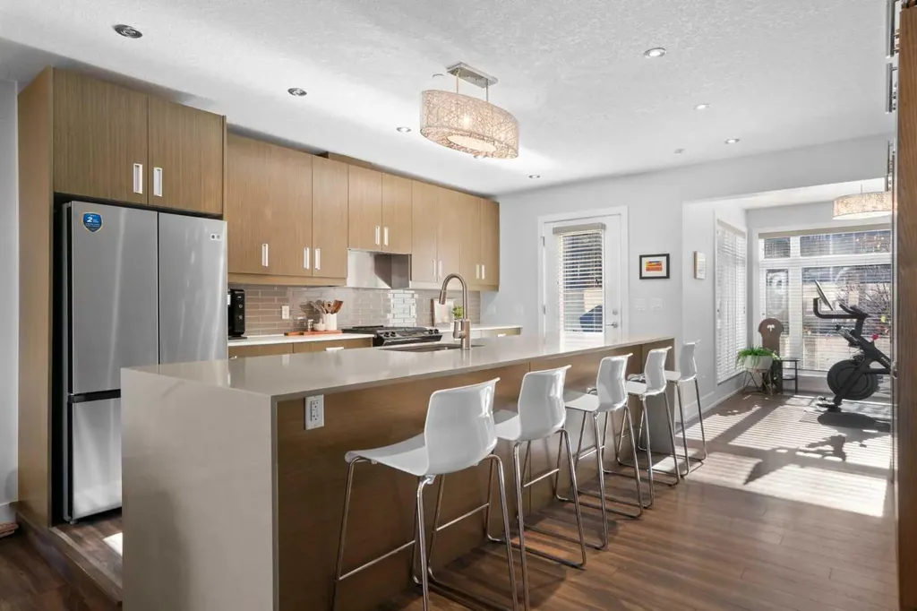 1511 23 Avenue SW Calgary AB T2T 0T8