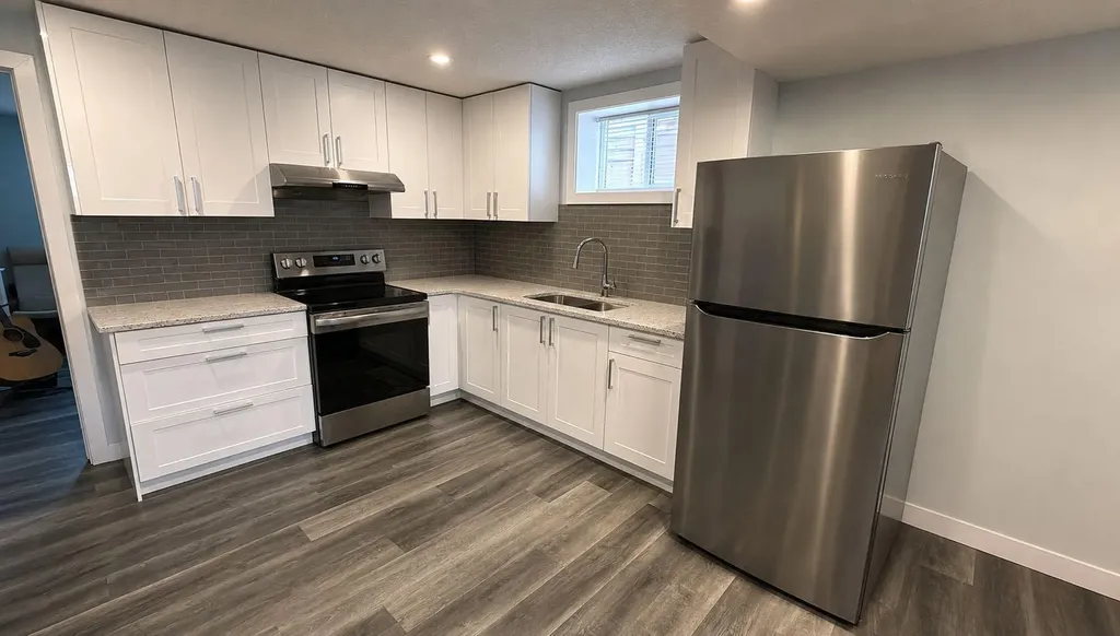 4528 40 Street NE Calgary AB T3K 1M4