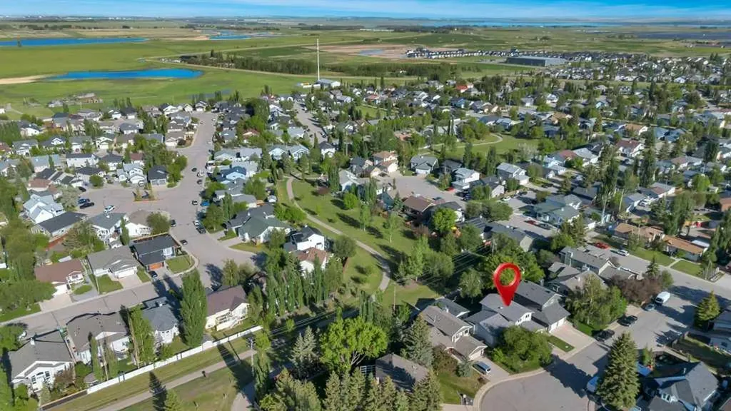 4 Maplewood Estates Strathmore AB T1P 1G6