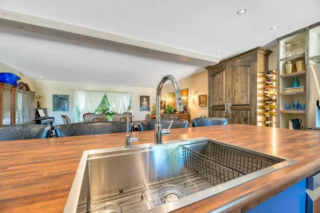 4 Maplewood Estates Strathmore AB T1P 1G6