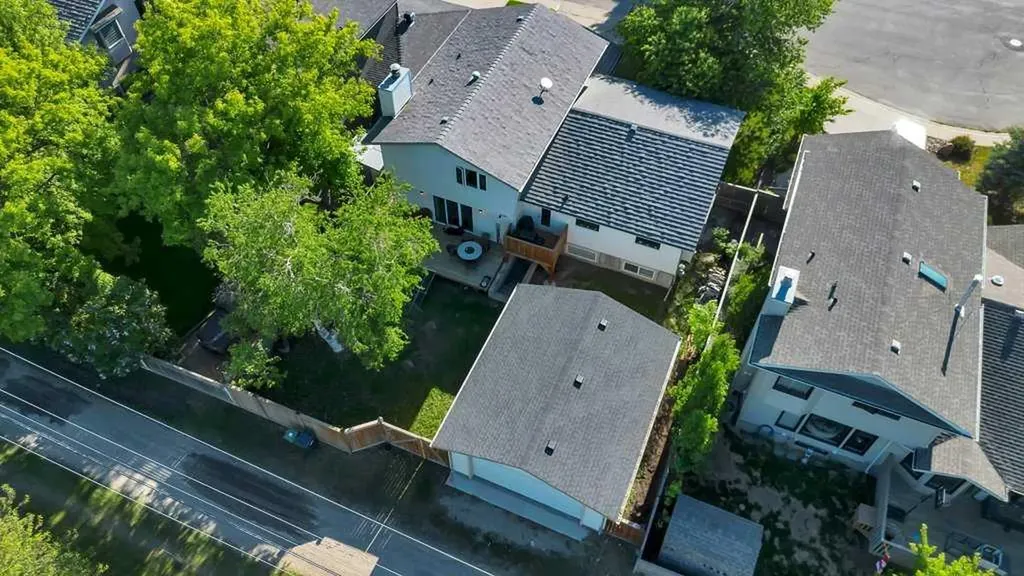 4 Maplewood Estates Strathmore AB T1P 1G6