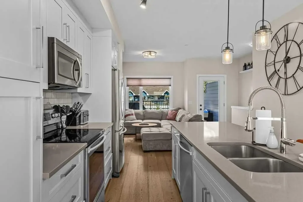 1106 Bow Valley Trail Canmore AB T1W 1N6